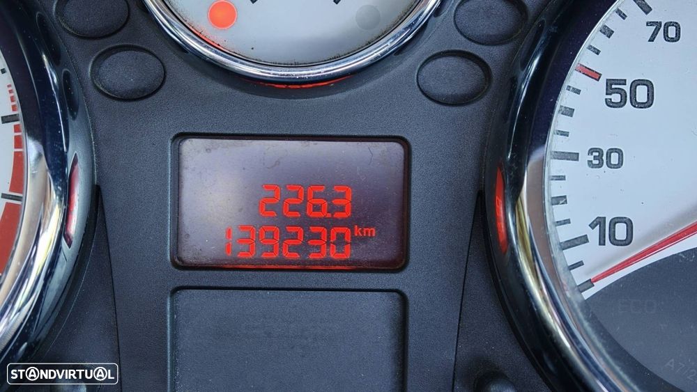 Peugeot 207 CC 1.6 HDi Sport FAP - 36