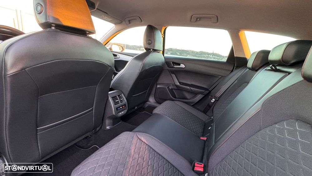 SEAT Leon ST 2.0 TDI FR S/S - 32