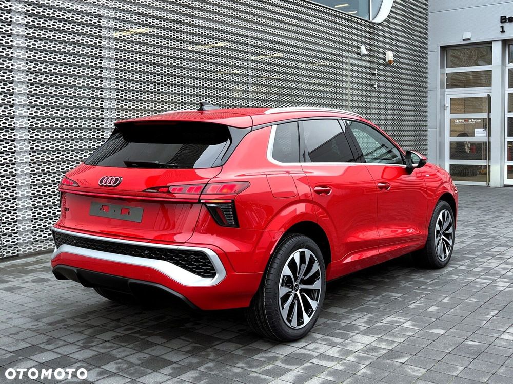 Audi Q3 - 10