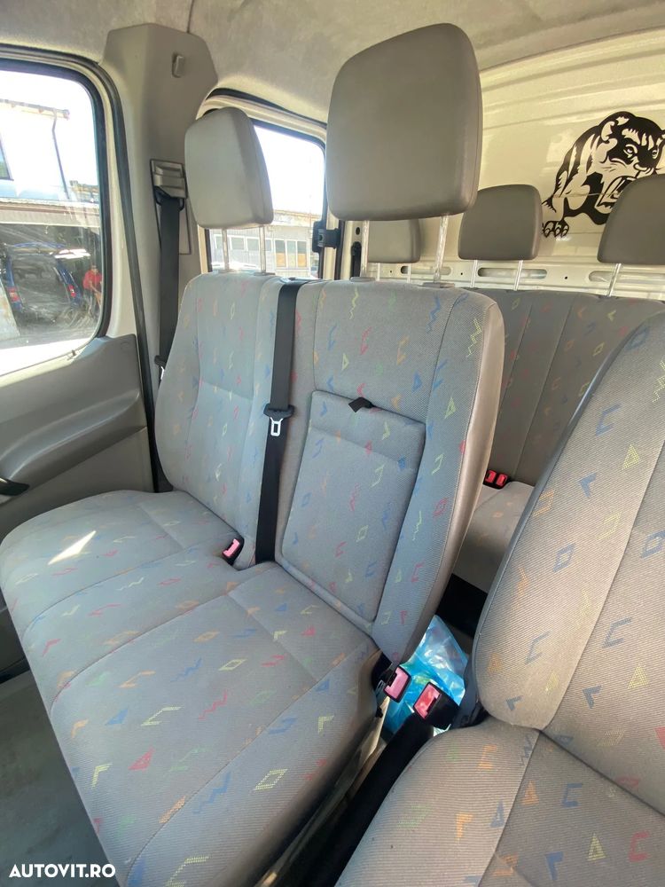 Volkswagen CRAFTER 50 / Punte dubla / Permis  cat C - 7