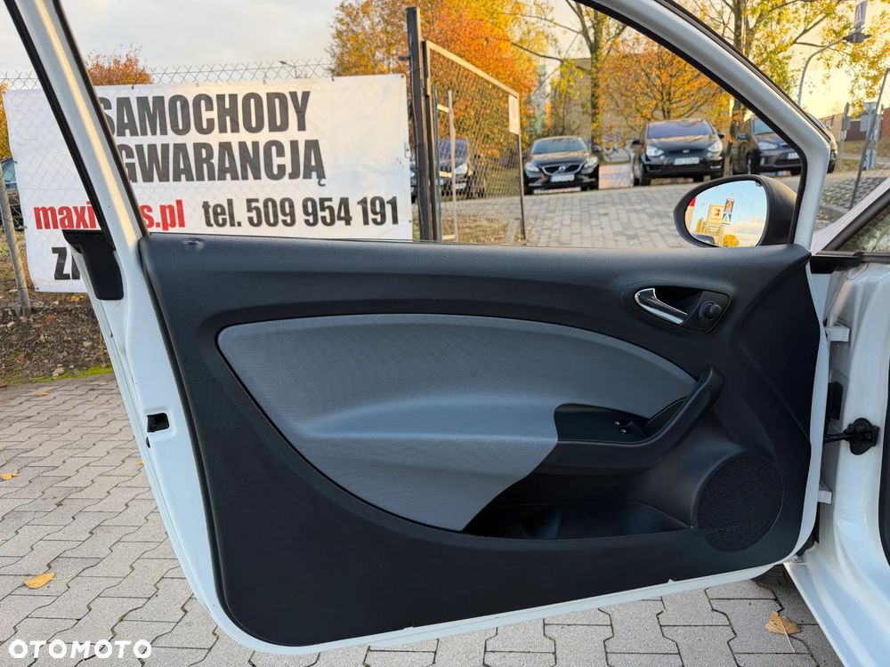 Seat Ibiza SC 1.4 16V Reference - 23