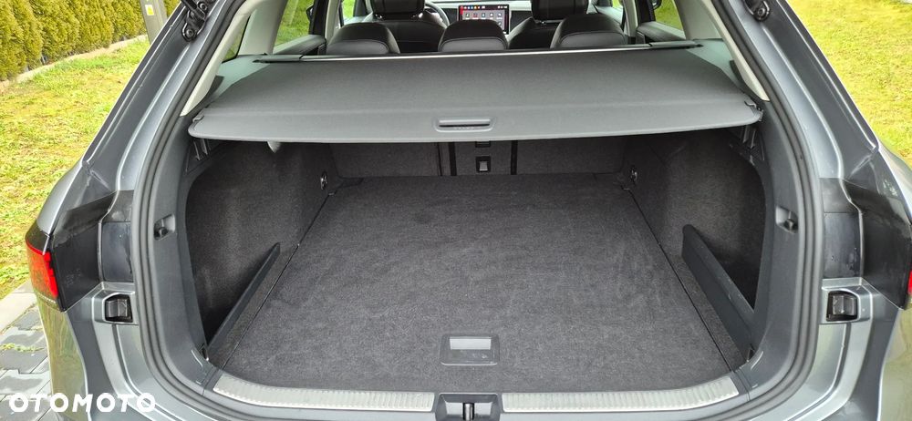 Volkswagen Passat - 15