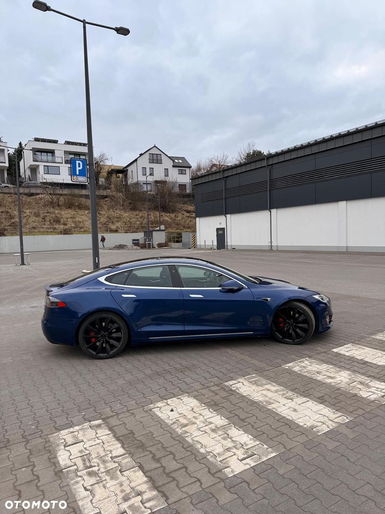 Tesla Model S Dual Motor Allradantrieb Performance - 6