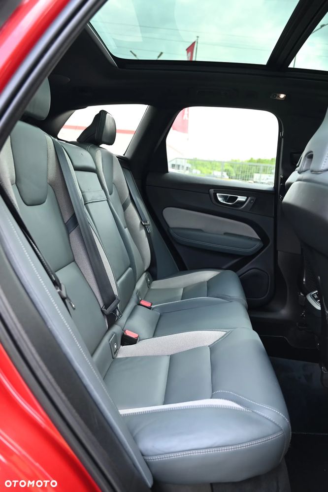 Volvo XC 60 - 34