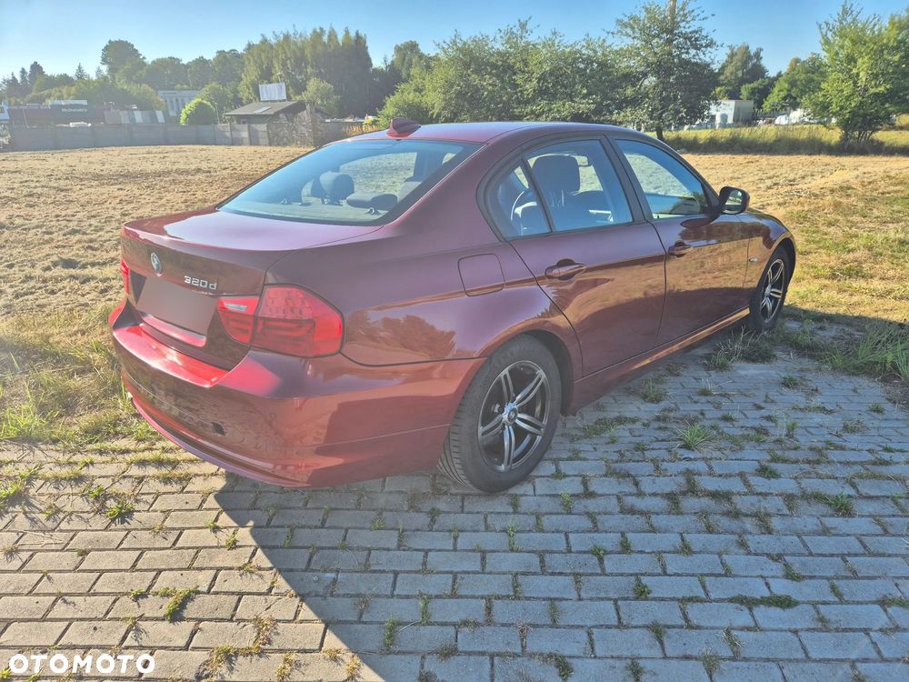 BMW Seria 3 320d - 6