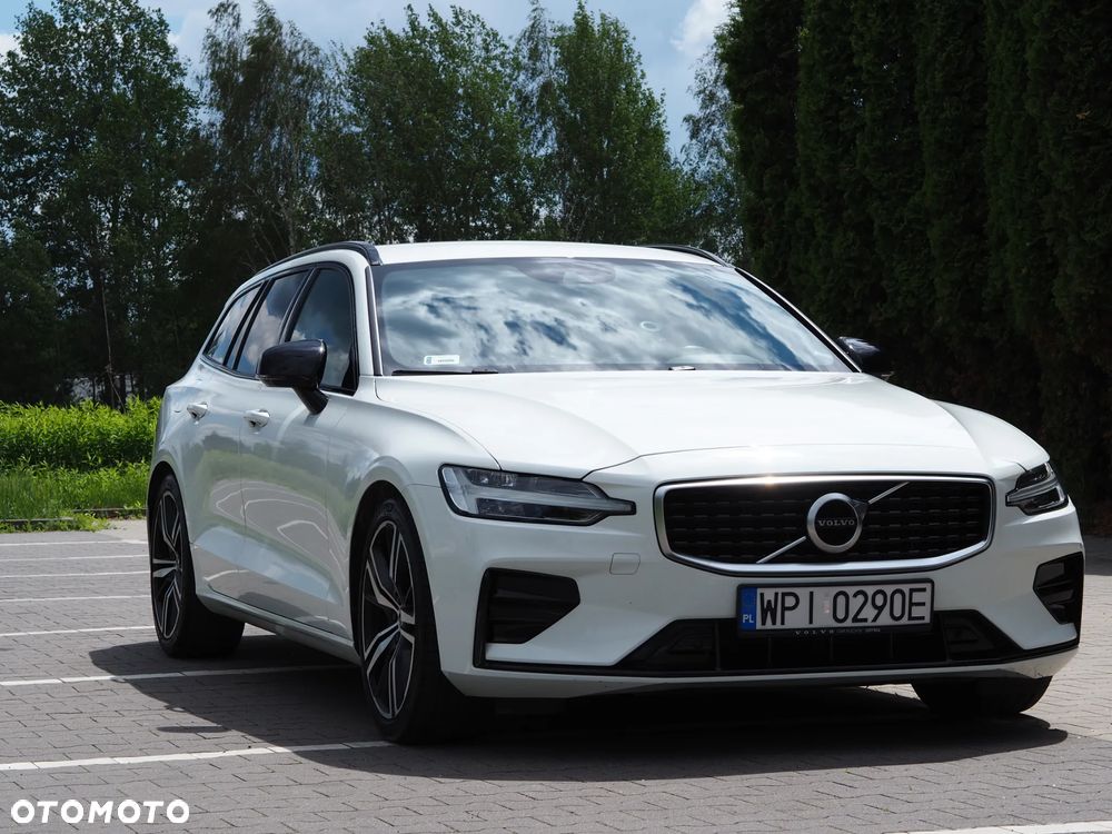 Volvo V60 T4 R-Design - 3