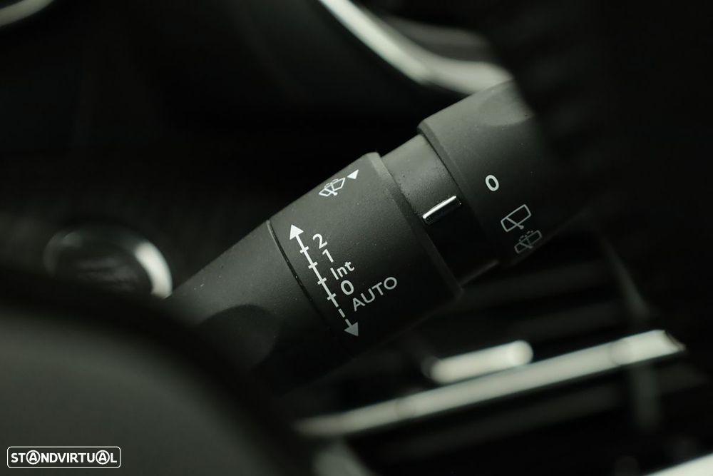 Peugeot 208 1.2 PureTech Allure - 19