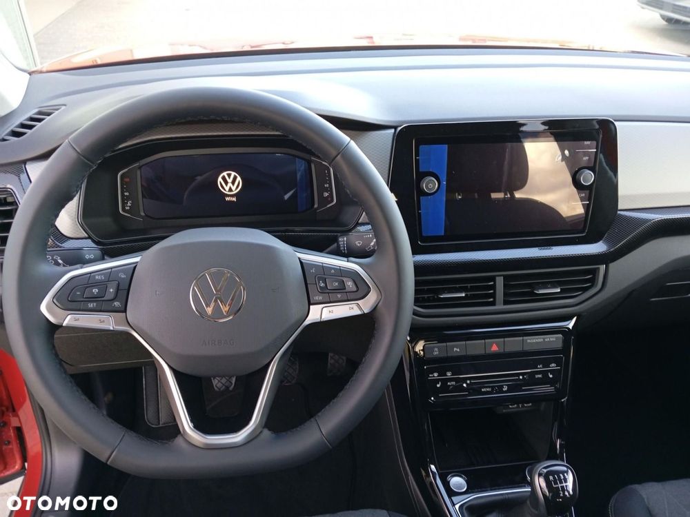 Volkswagen T-Cross - 16