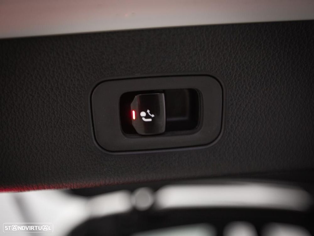 Mercedes-Benz GLC 220 d 4Matic 9G-TRONIC AMG Line Advanced - 16