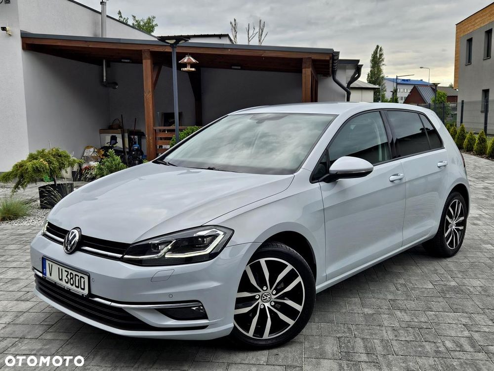 Volkswagen Golf 1.6 TDI SCR Comfortline - 4