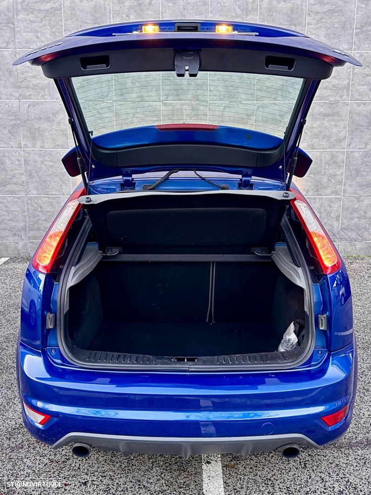 Ford Focus 2.5 VCT ST - 6