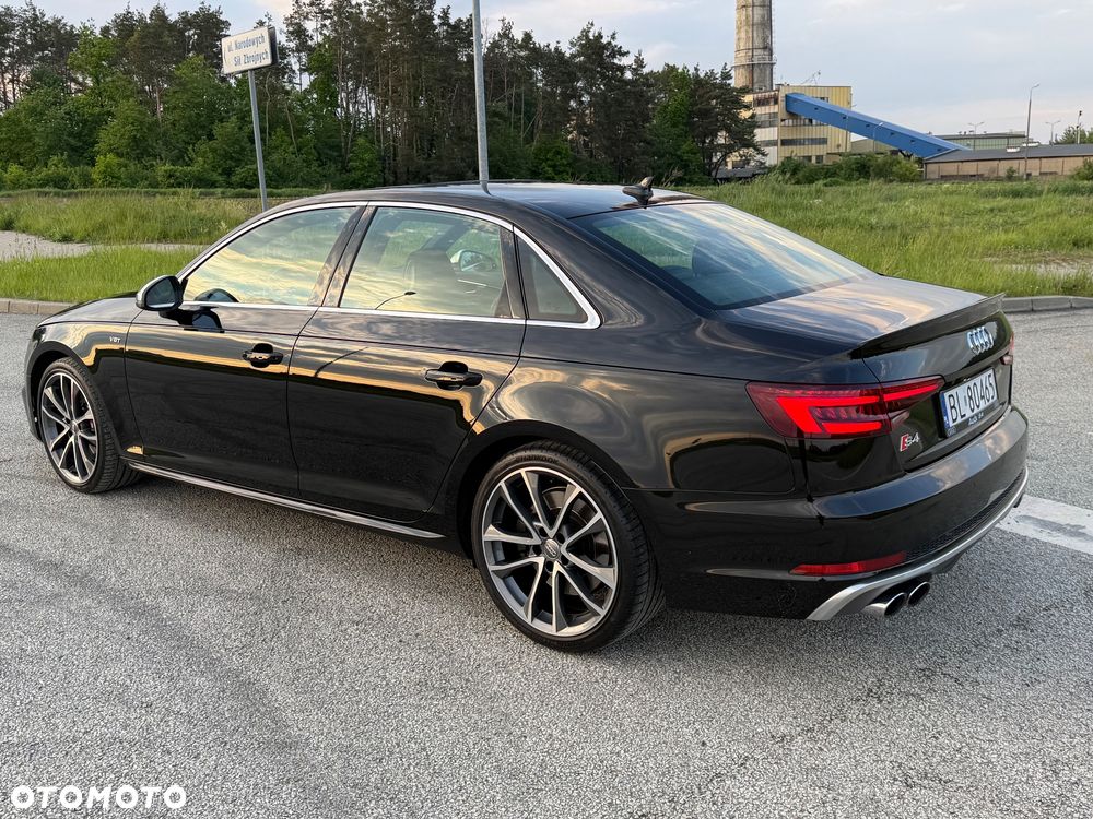 Audi S4 Limousine - 4
