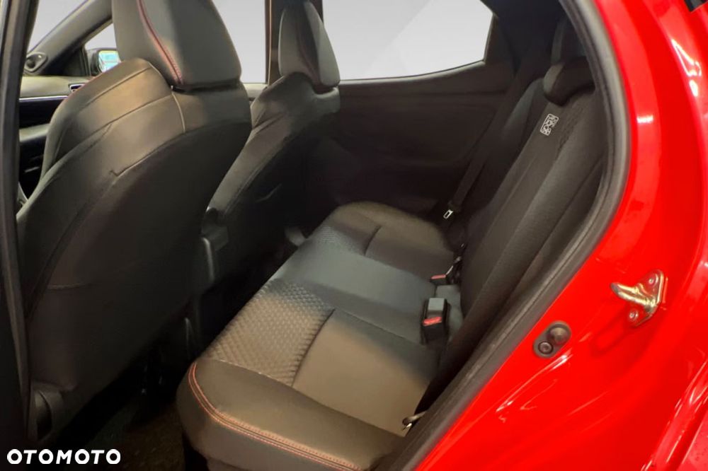 Toyota Yaris Hybrid 1.5 Premiere Edition - 13