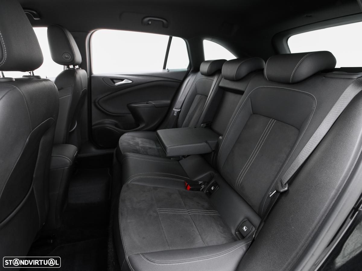 Opel Astra Sports Tourer 1.5 D Ultimate S/S - 11