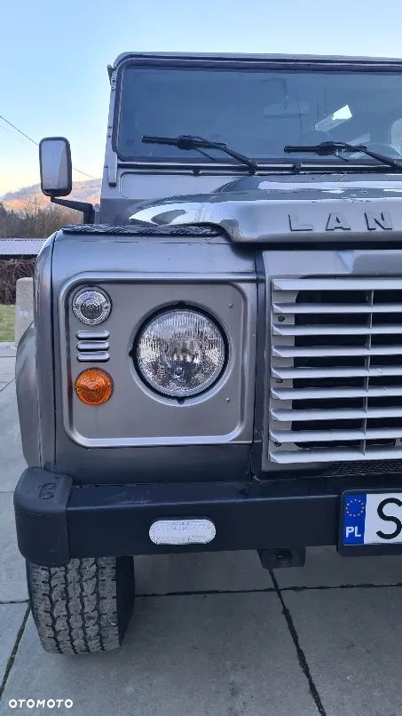 Land Rover Defender 110 2.4 TD4 E - 9
