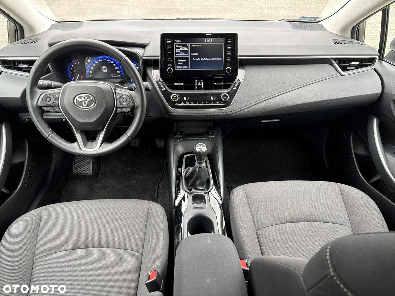 Toyota Corolla 1.6 Comfort - 13