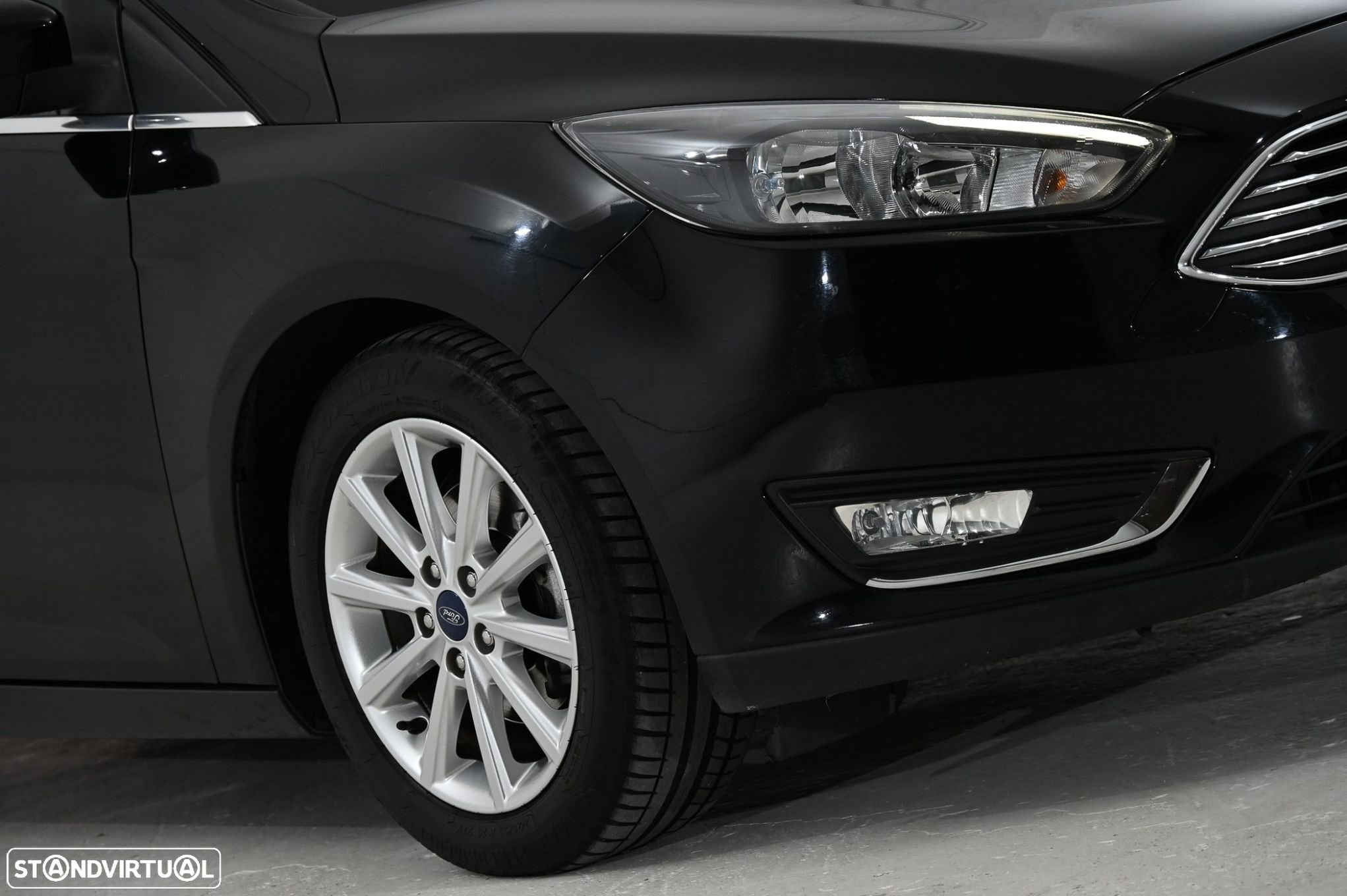 Ford Focus SW 1.0 EcoBoost Titanium - 11