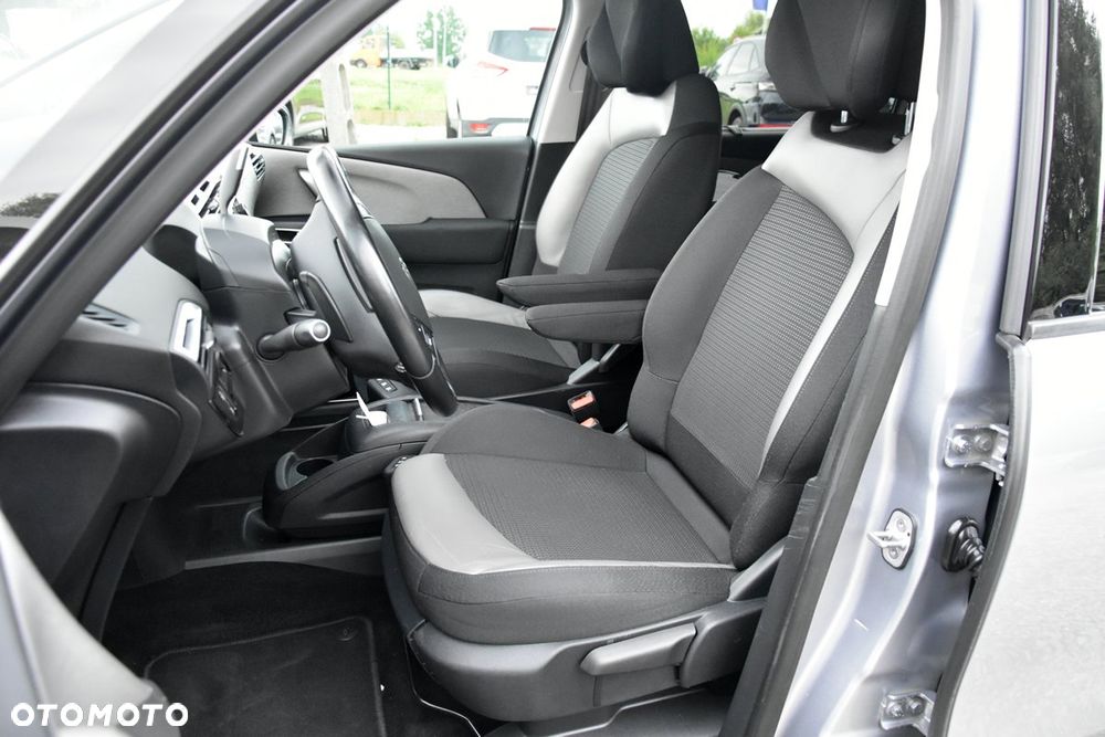 Citroën C4 SpaceTourer Grand BlueHDi 160 Stop&Start EAT8 SHINE - 19