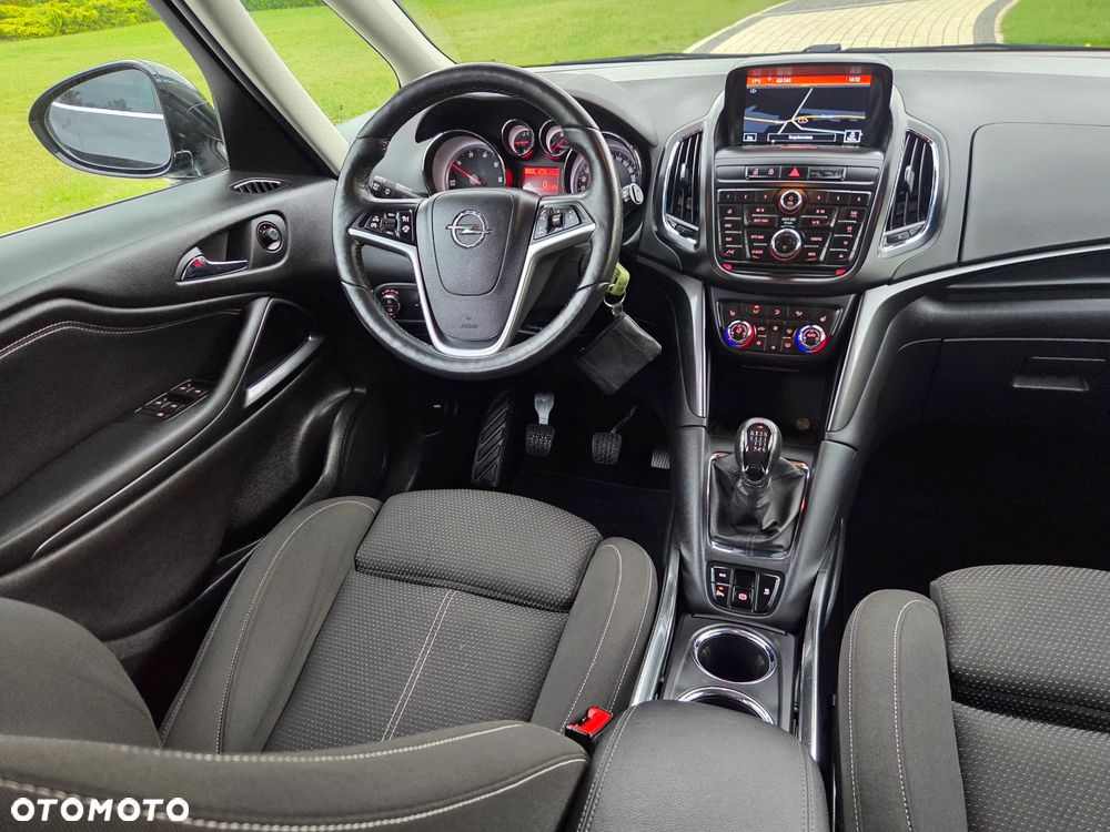 Opel Zafira Tourer 2.0 CDTI ecoFLEX Start/Stop Business Innovation - 14