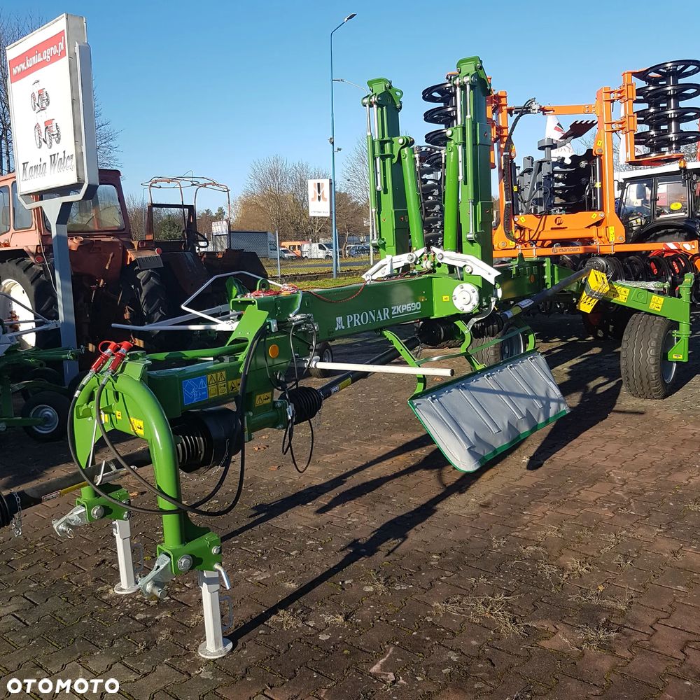 Pronar ZKP690 - 13