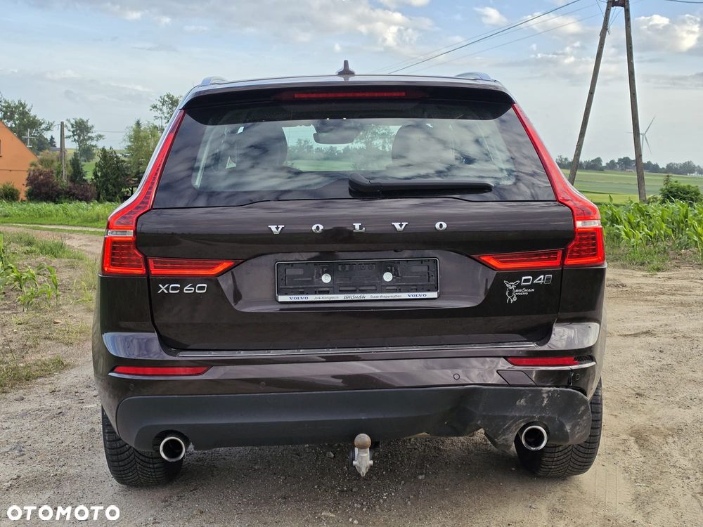 Volvo XC 60 D4 Geartronic Momentum - 4