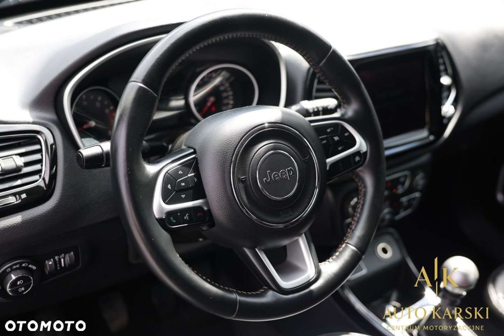 Jeep Compass - 21