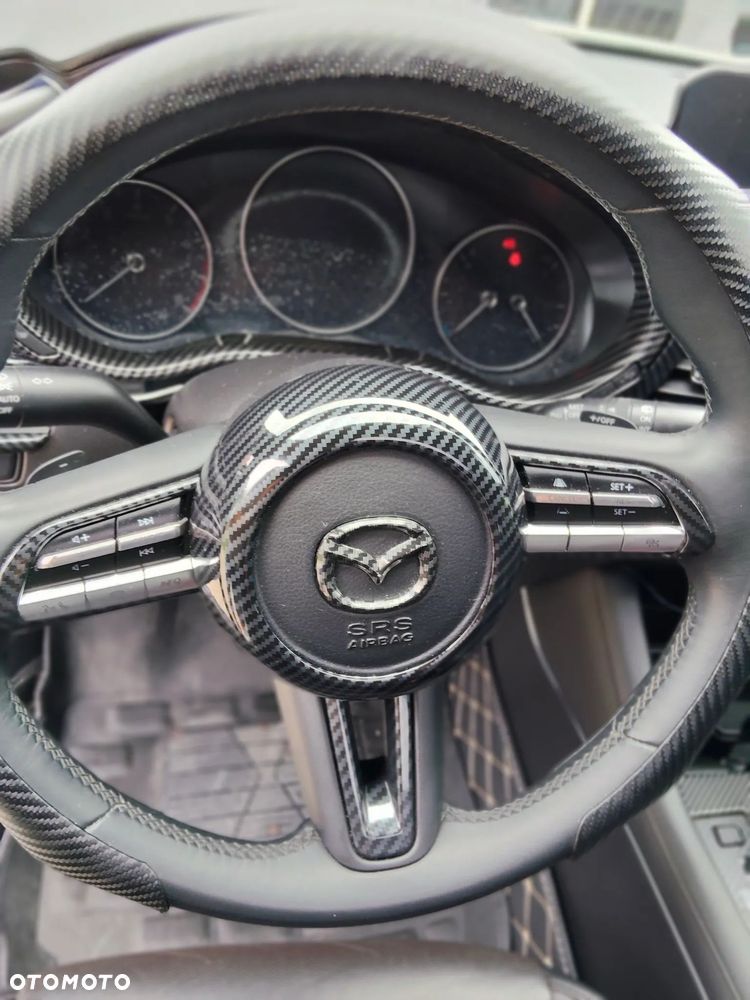 Mazda 3 e-SKYACTIV-X 186 M HYBRID TAKUMI - 12