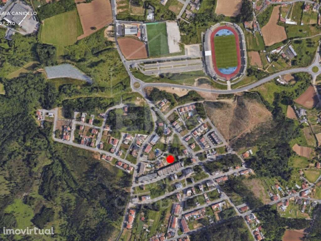 Lote de 881 m² | Pedroso - Grande imagem: 2/2