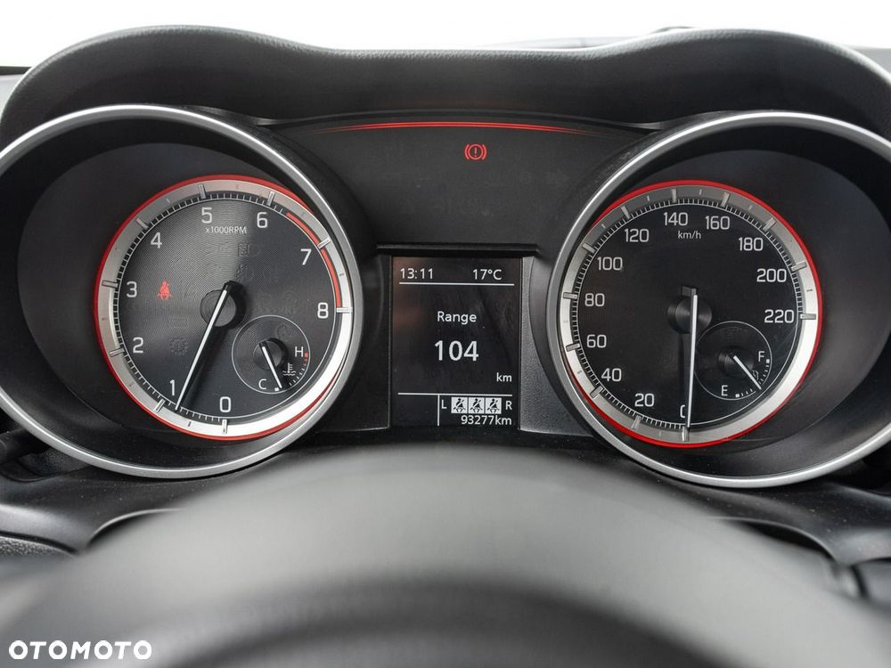 Suzuki Swift - 12