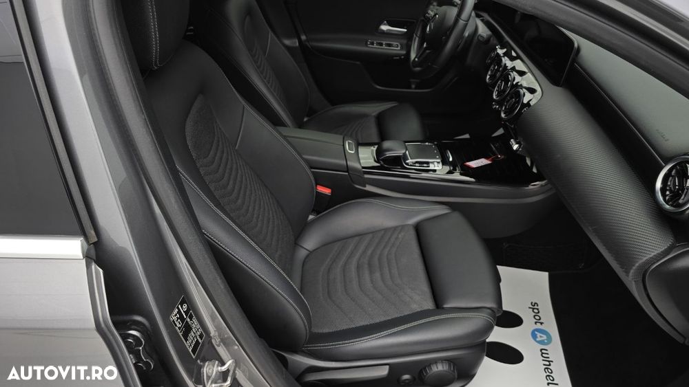 Mercedes-Benz A - 19