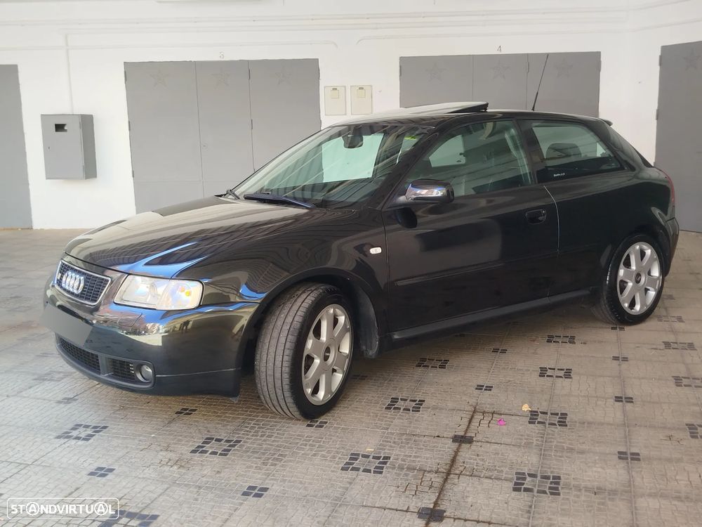 Audi S3 1.8 T quattro - 2