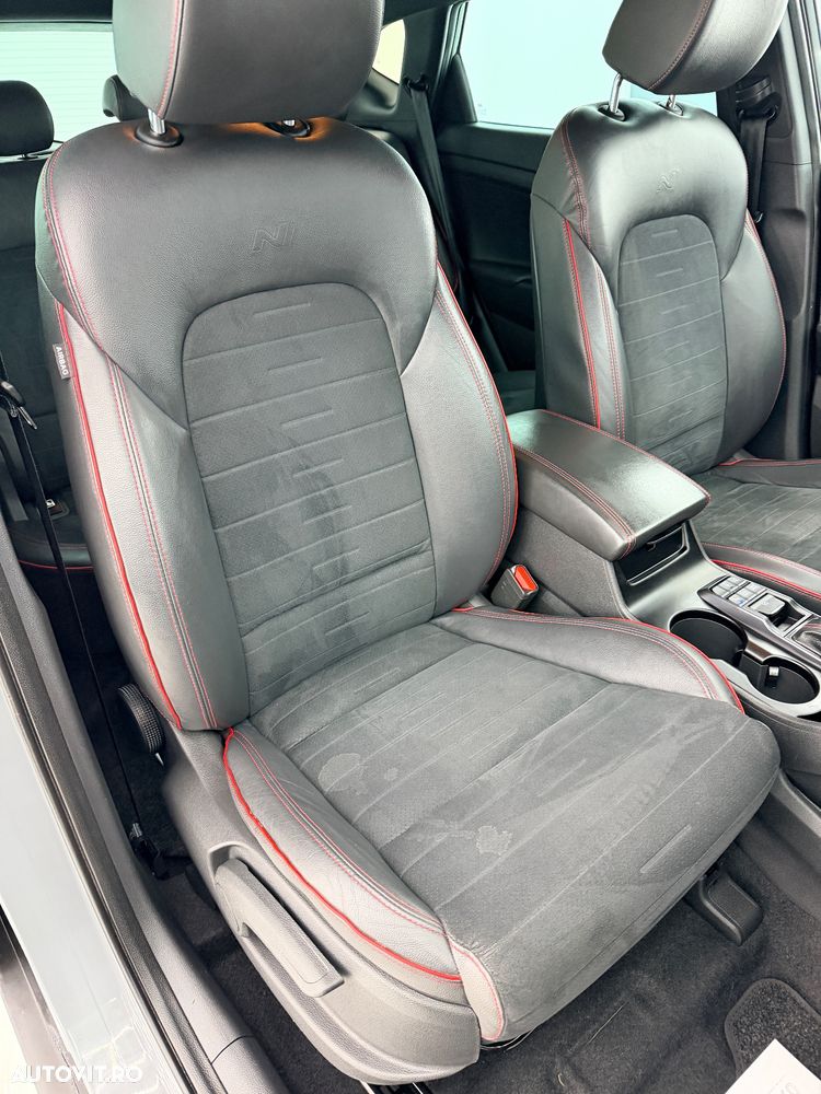 Hyundai Tucson blue 1.6 CRDi 2WD DCT Advantage+ - 17