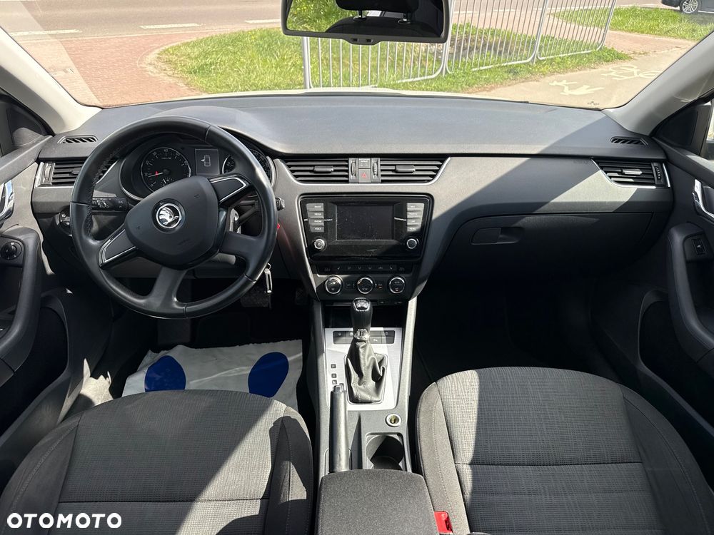 Skoda Octavia 1.8 TSI Green tec 4x4 DSG Solution - 21