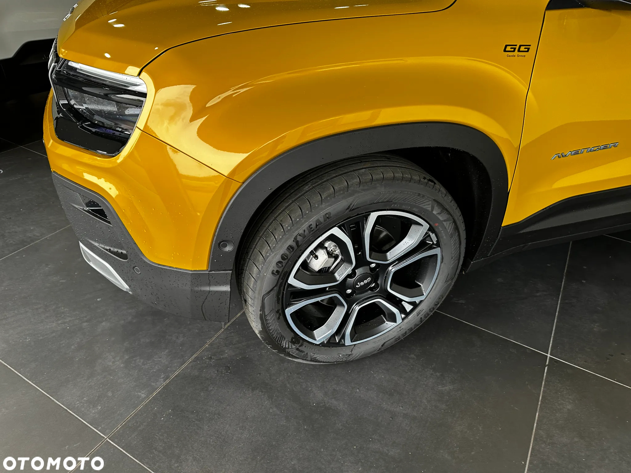 Jeep Avenger 54kWh Summit - 3