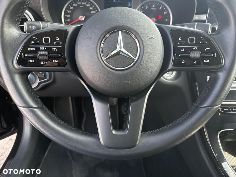 Mercedes-Benz Klasa C 180 9G-TRONIC - 13