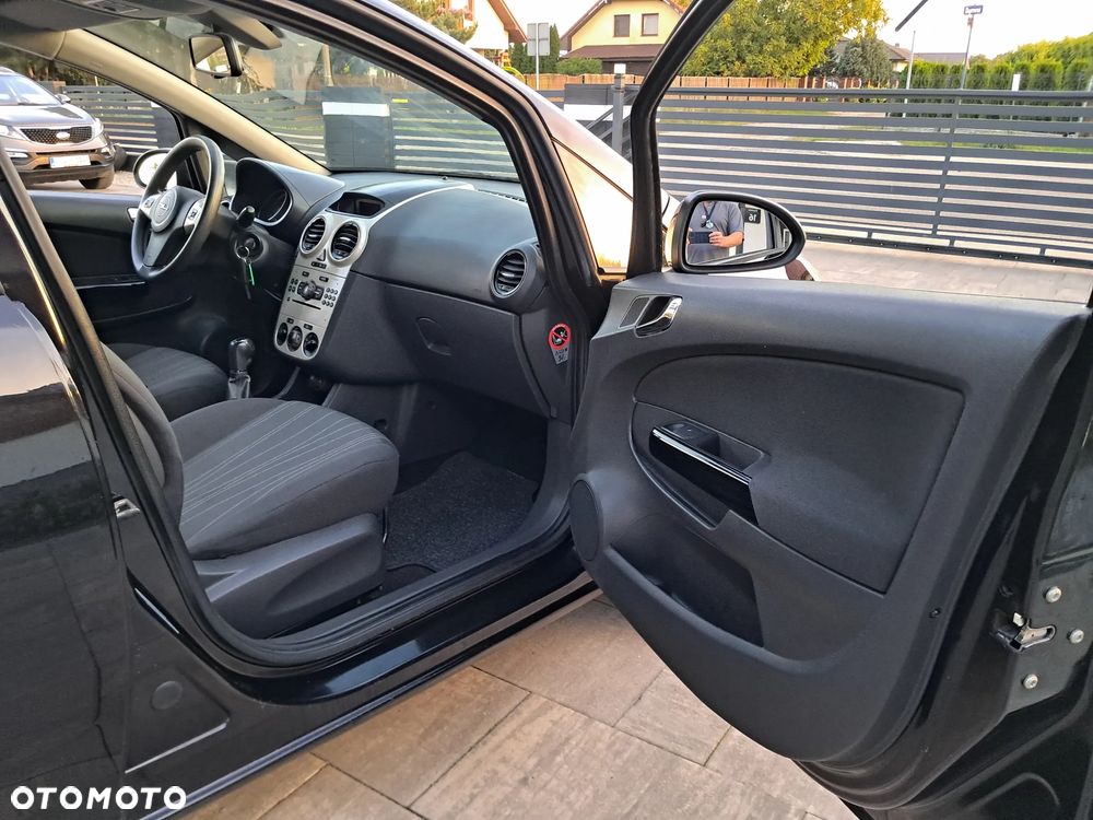 Opel Corsa 1.2 16V Enjoy - 14