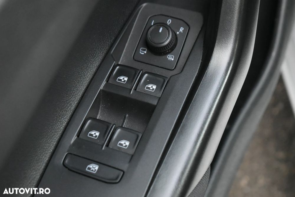 Volkswagen Polo 1.0 TSI DSG Life - 12
