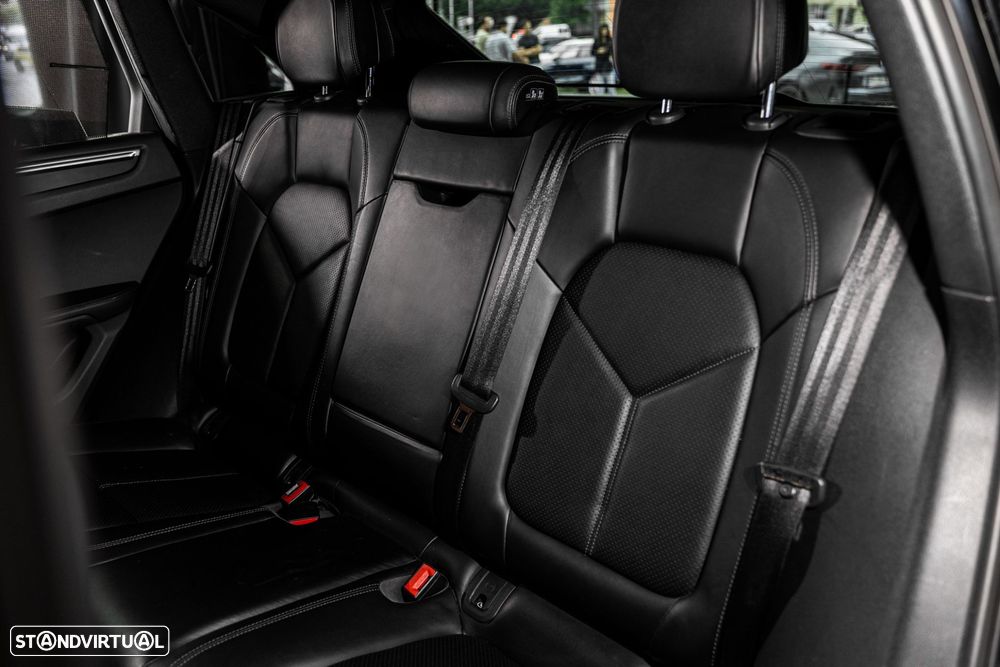 Porsche Macan 2.0T - 19