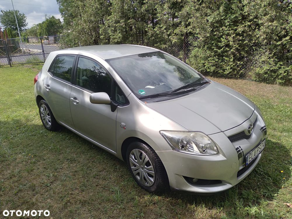 Toyota Auris 2.0 D-4D - 9