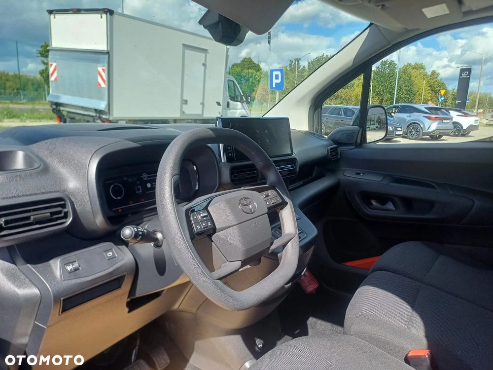 Toyota Proace City - 14