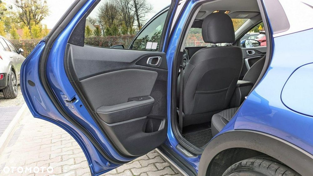 Kia XCeed - 21