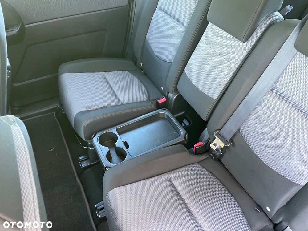 Mazda 5 - 23