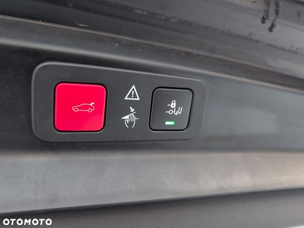 Peugeot 5008 1.5 BlueHDi Allure Pack S&S EAT8 - 13