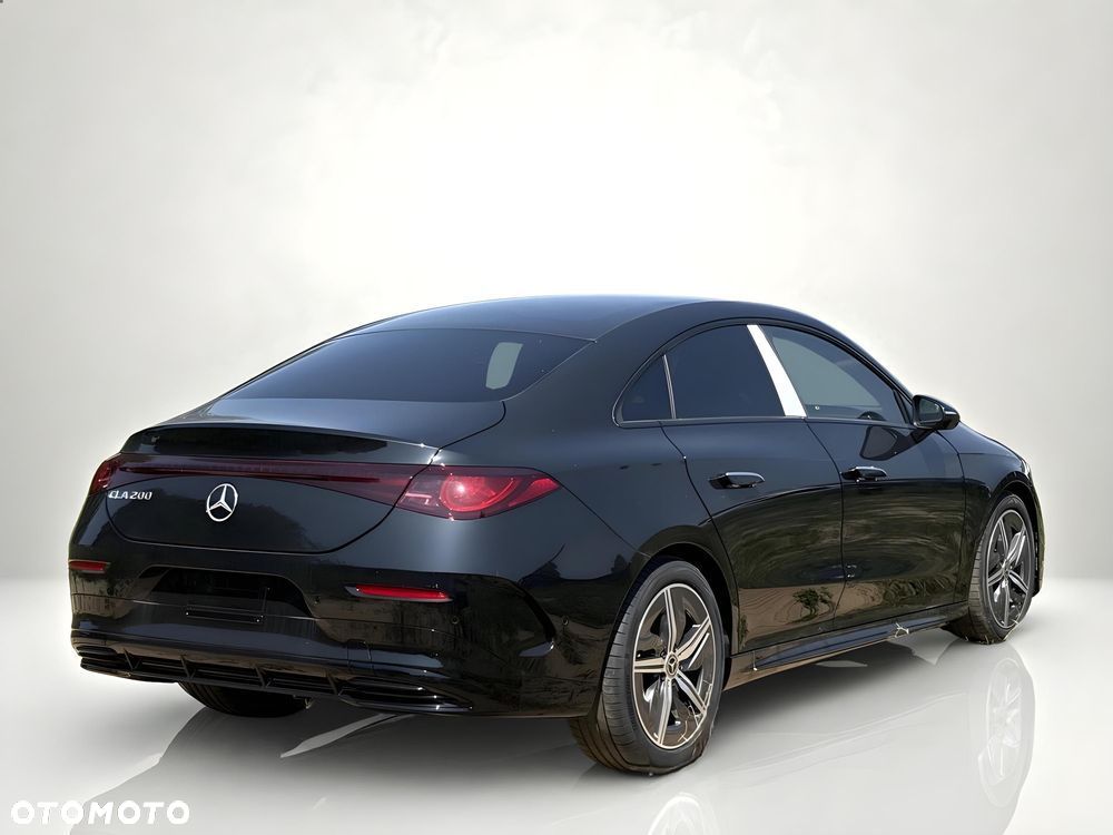 Mercedes-Benz CLA 200 mHEV 8G-DCT - 6