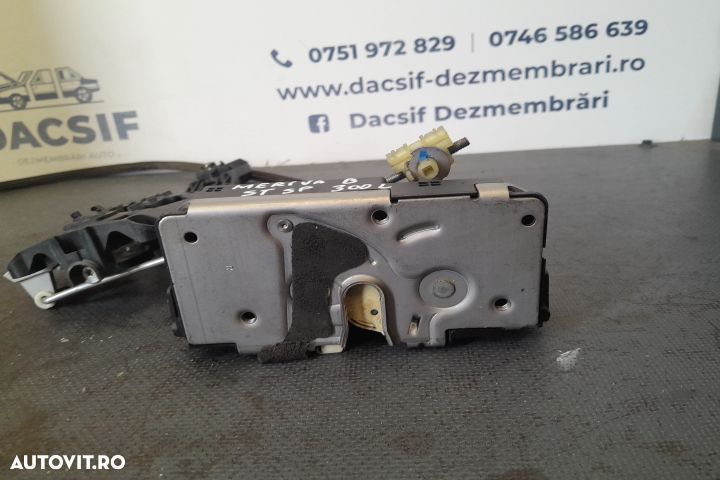 BROASCA USA SPATE STANGA 13279836 13279836 Opel Meriva 2 [facelift] [ - 2