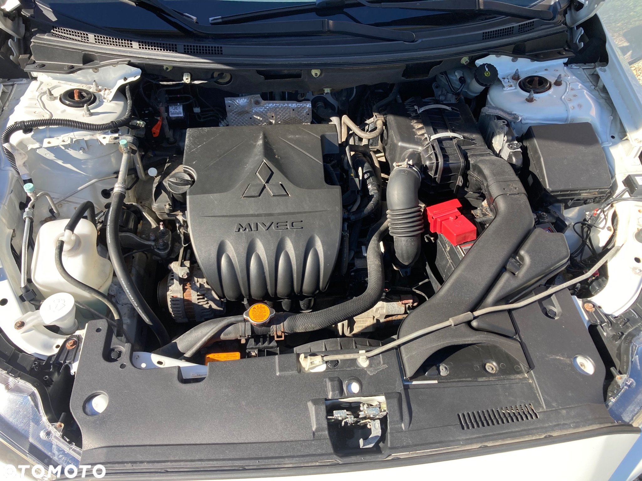 Mitsubishi Lancer 1.5 - 10