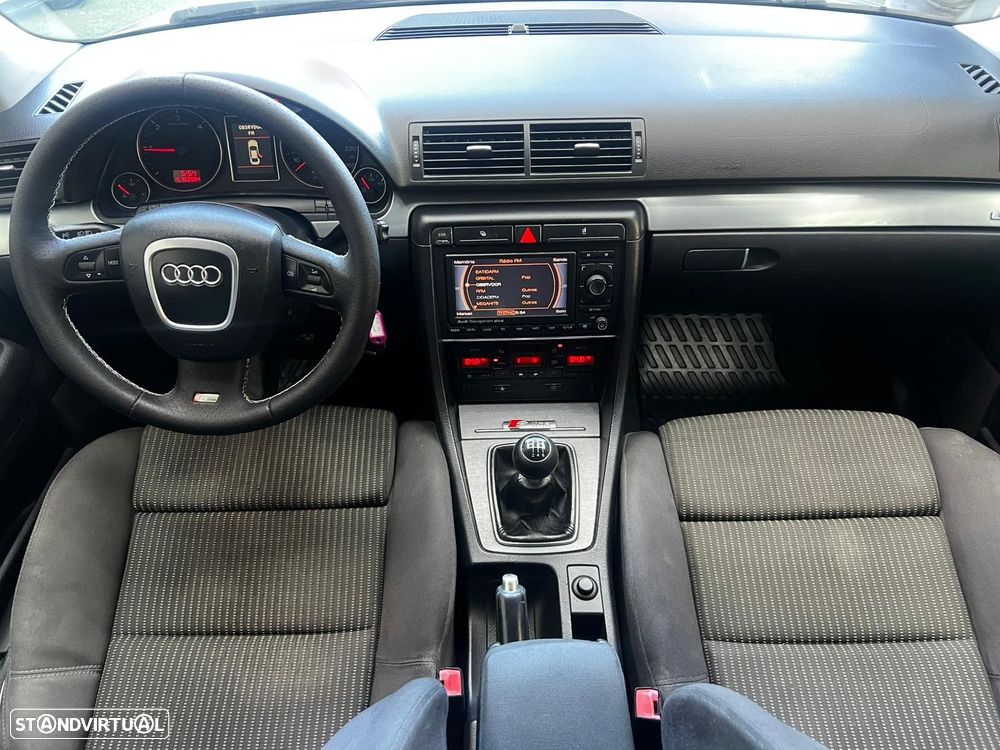 Audi A4 Avant 2.0 TDi S-line - 20
