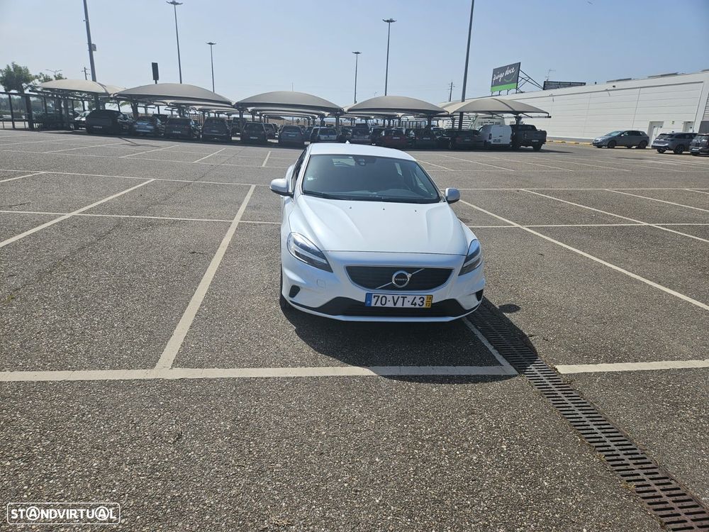 Volvo V40 2.0 D3 R-Design - 2
