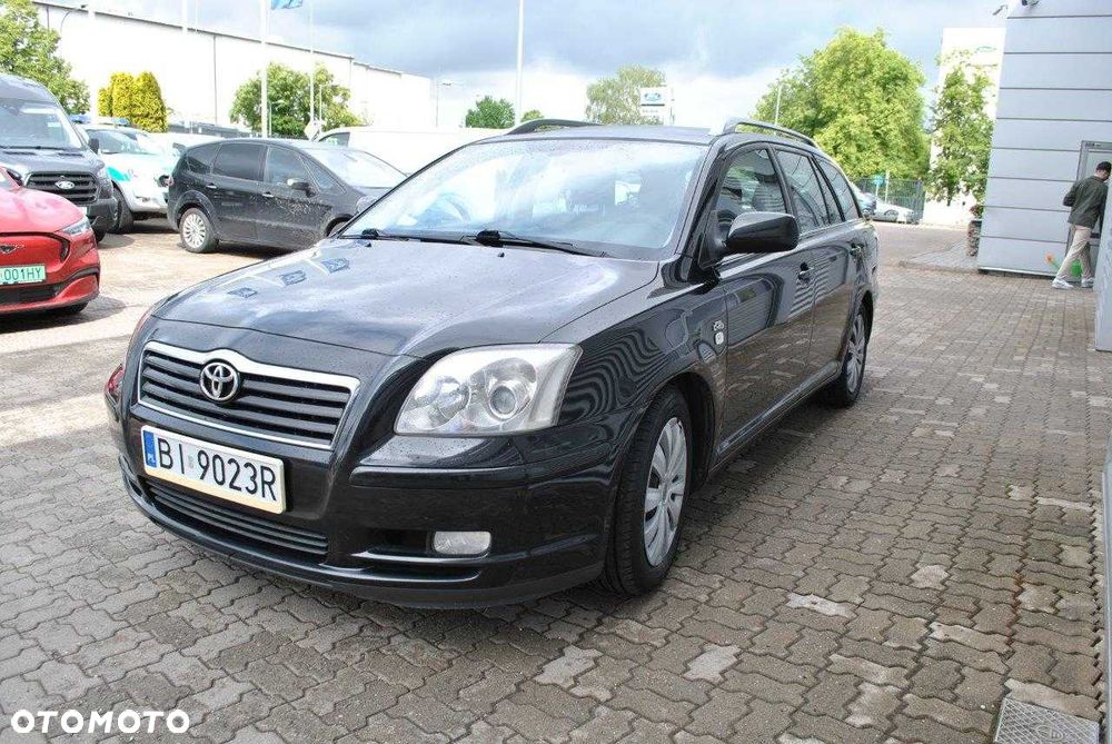 Toyota Avensis - 3
