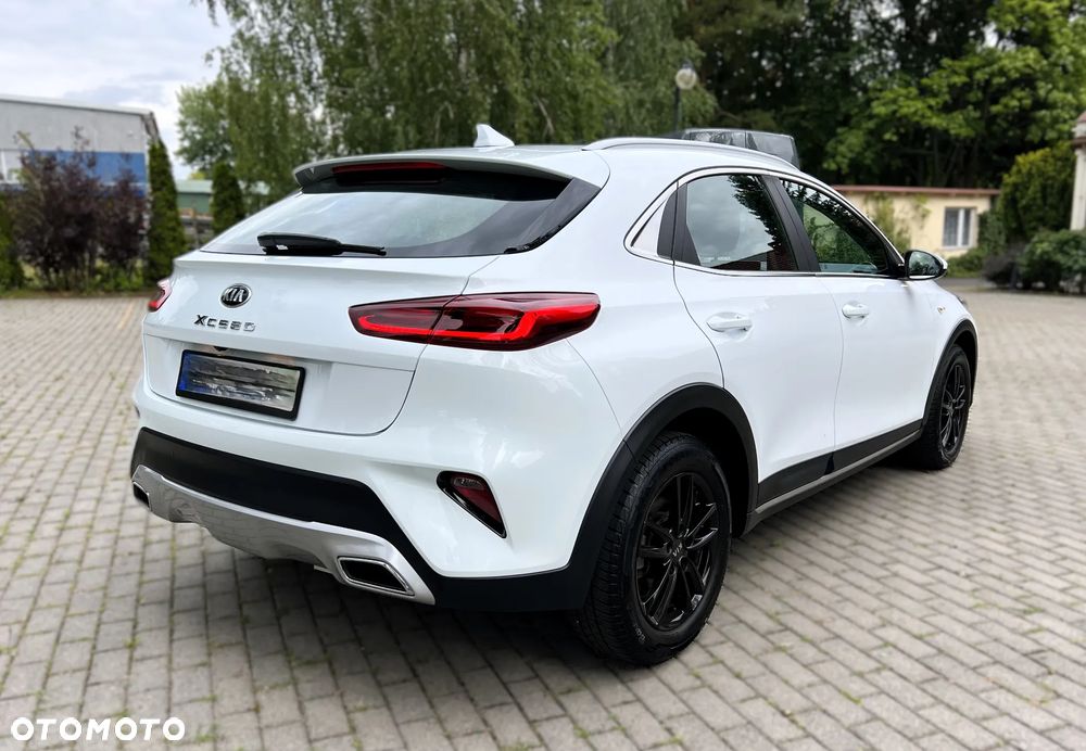 Kia XCeed 1.6 CRDi Eco-Dynamics+ (48V Mild-Hybrid) VISION - 15